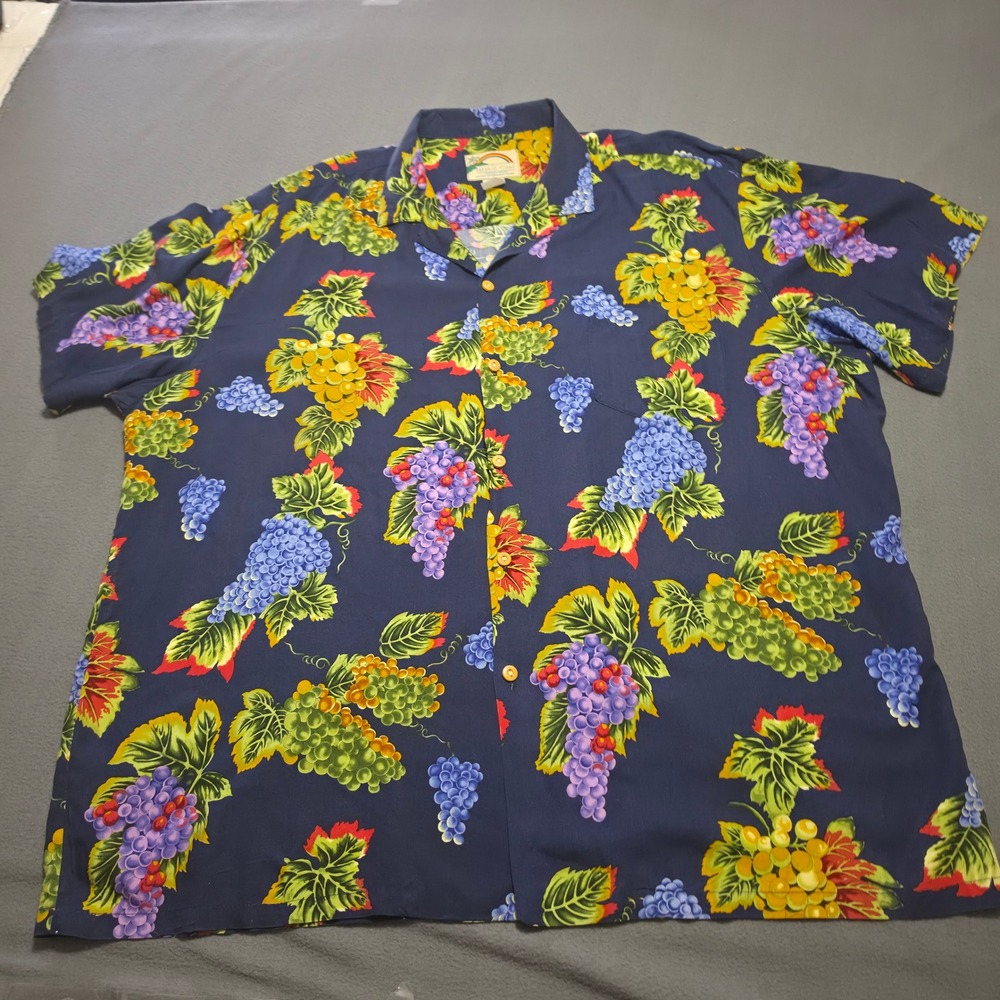 Paradise Found Mens Hawaiian Shirt 2XL Aop Grape Vineyard Print Rayon Made in HI - Picture 2 of 10